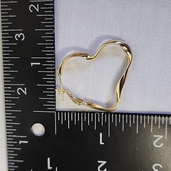 Gold Filled Twisted Heart Hoop Earrings - Picture 7 of 7